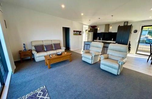 Cable Bay House | Waterview House
