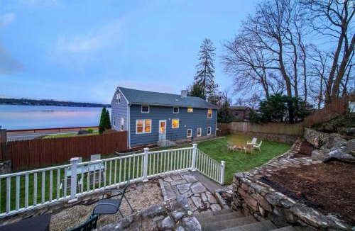 Cove - East Side - Shippan House | Waterview house walking distance from Cove Beach-5 mins to downtown-only 40 min to NYC