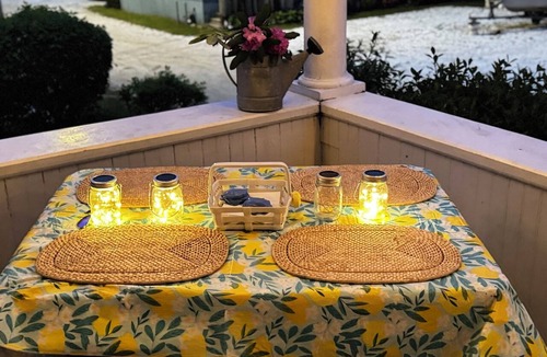 Buzzards Bay Cottage | Waterview/Sandy Beach! Wonderful 4-bedroom cottage in charming Onset.