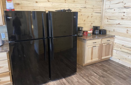 Houghton Cabin | Waterway Trailside Fun Cabin 24B
