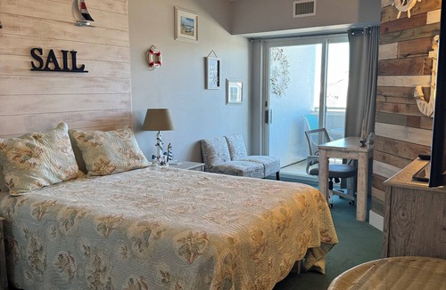 North End Hotel | Watson's Regency Suites