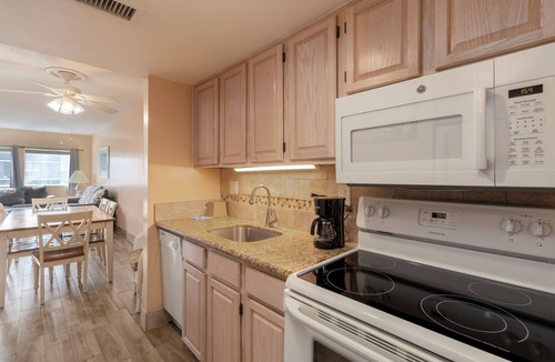 North End Hotel | Watson's Regency Suites