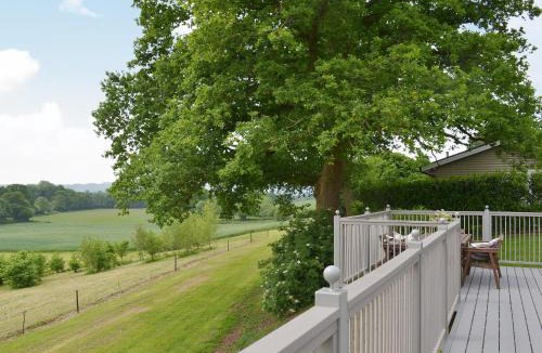 Tiverton House | Wattles-E4527