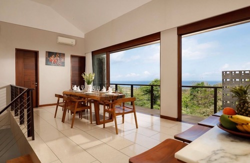 Kampial Villa | Waudadi, 3BR Complex Villa in Jimbaran