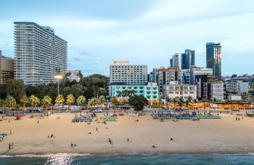 Pattaya Bay Hotel | Wave Hotel Pattaya