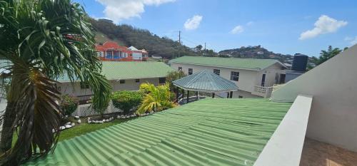 The Lime Hotel | Wavecrest Suites