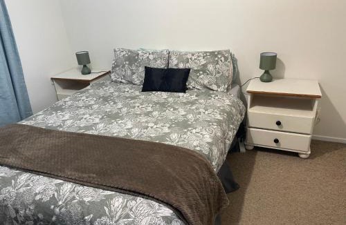 Dunedin House | Waverley Comfort