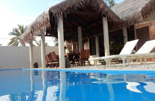 Port Vila Villa | Waves at Surfside