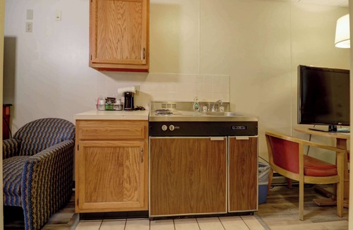 Old Orchard Beach Hotel | Waves Oceanfront Resort