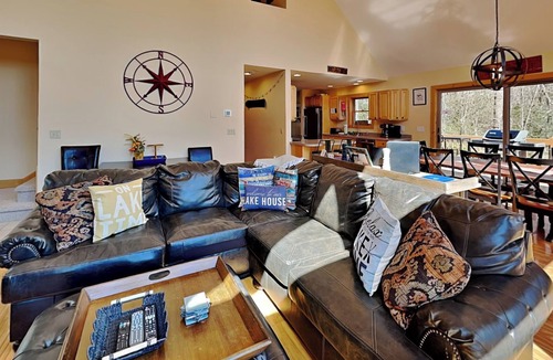 McHenry House | Waves, Waffles & Wifi by Taylor Made Deep Creek