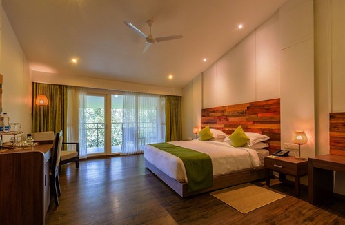 Kunnathidavaka Hotel | Wayanad Wild Rainforest lodge by CGH Earth