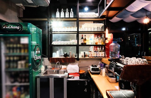 Lak Si Hostel | Wayha Hostel Don Mueang Airport