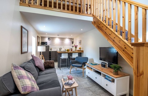 Drumnadrochit House | Wayside Bothy by Interhome