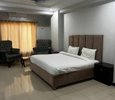 Fatehjang Hotel | We Hotels