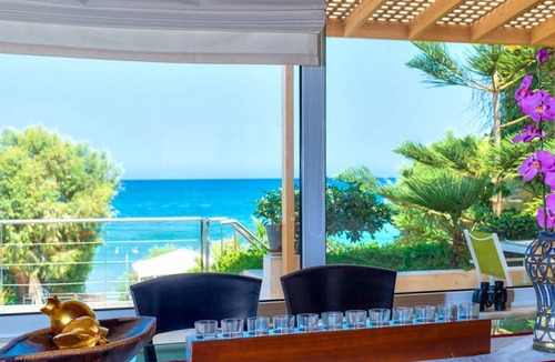 Kato Stalos Apartment | WEBNODE GRAND SUITE,a beachfront paradise!