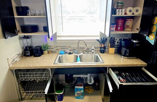 Midtown Apartment | Webster, N. Hospital & Downtown
