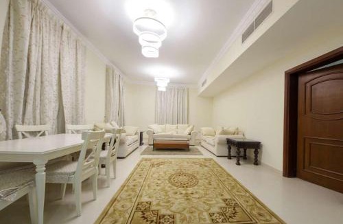 Garhoud Apartment | Wecation - 5BR Villa With Private Swimming Pool