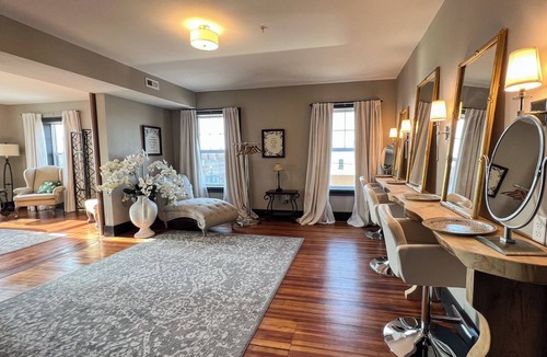 Hartington House | Wedding wing at the Historic Hotel Hartington downtown!