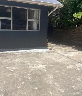 Grahamstown Apartment | Wedmore Place
