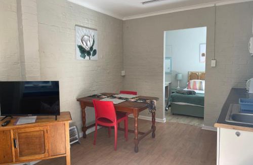 Grahamstown Apartment | Wedmore Place