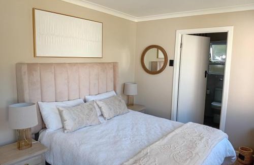 Pringle Bay House | Weekend at Bernies