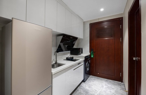 Yuexiu Apartment | Weekend International Apartment