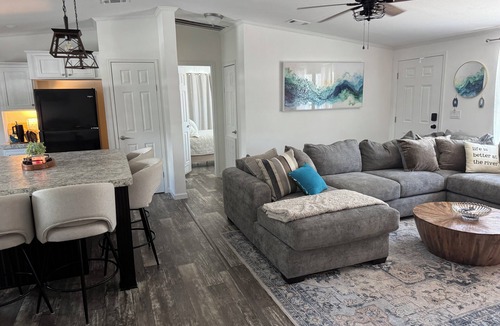 Weeki Wachee Gardens House | Weeki Wachee 3BR Private Dock, Kayak, Fish & Boat, Trailer Parking, Sleeps 6