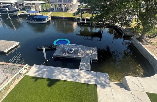 Weeki Wachee Gardens House | Weeki Wachee 3BR Private Dock, Kayak, Fish & Boat, Trailer Parking, Sleeps 6