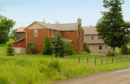 Mansfield House | WEEKLY DISCOUNTS AVAILABLE!