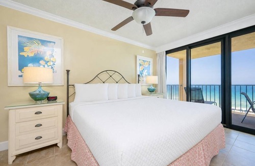 Orange Beach Condo | WEEKLY SPECIALS! ~ 2 Bedroom ~ BEACH FRONT! 6th FLOOR ~ Phoenix I
