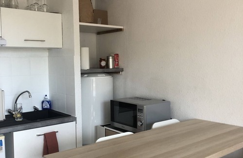 Talence Apartment | WEEKLY STUDIO NEAR BORDEAUX