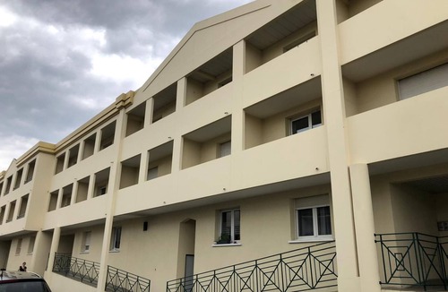 Talence Apartment | WEEKLY STUDIO NEAR BORDEAUX