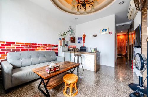 Big Beach House | Wei Yuan Hotel