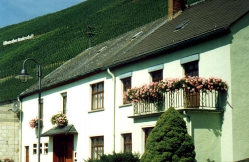 Kluesserath Bed & Breakfast | Weingut Herres - double room with shower and toilet
