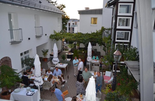Reichenbach Hotel | Weinhaus Steppe Hotel 3*Superior und Weinstube