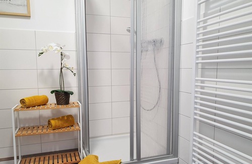 Brandenburg an der Havel Apartment | Welcome to HOGULU - House 1, Apartment 5 in Brandenburg an der Havel!