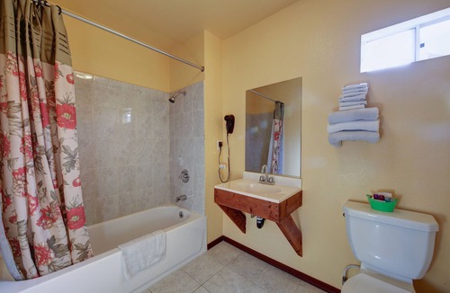 Lennox Hotel | Welcome Inn