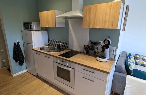 Soultz-Haut-Rhin Apartment | Welcome to Gîte Le Muguet, a 56 m² haven combining modern amenities with absolute comfort. Whether you're traveling for business or on holiday along the Wine Route, enjoy a turnkey stay at the foot of the Vosges Mountains.