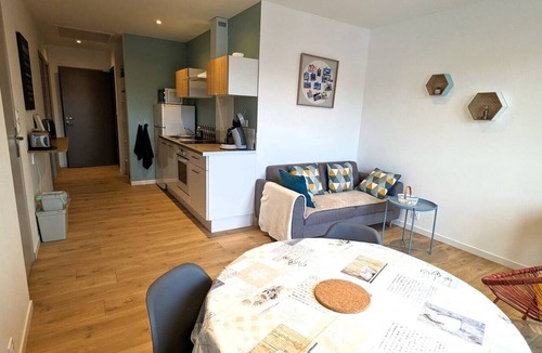 Soultz-Haut-Rhin Apartment | Welcome to Gîte Le Muguet, a 56 m² haven combining modern amenities with absolute comfort. Whether you're traveling for business or on holiday along the Wine Route, enjoy a turnkey stay at the foot of the Vosges Mountains.