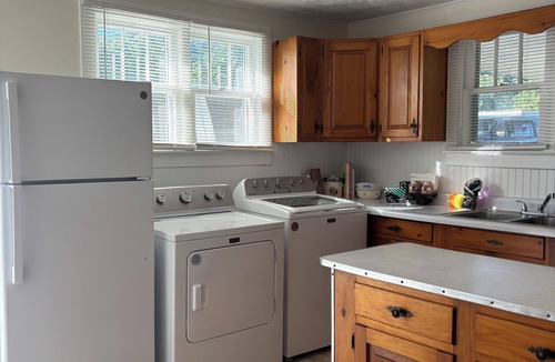 Lynn Garden House | Welcome to Mini Meadows, a cozy two bedroom home in the country
