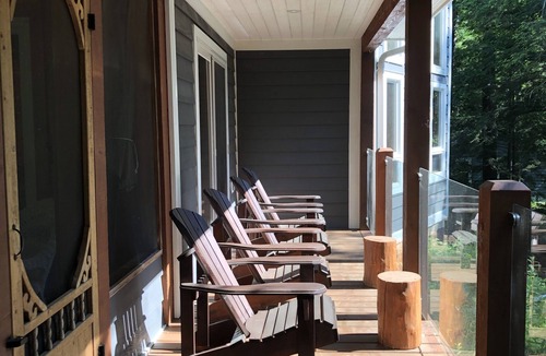 Utterson Cottage | Welcome to Muskoka Sol, your all-day sun vacation in the heart of Muskoka!