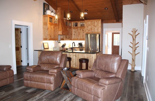 Madison Cabin | Welcome to our peaceful rustic farmhouse retreat, nestled on private acreage.