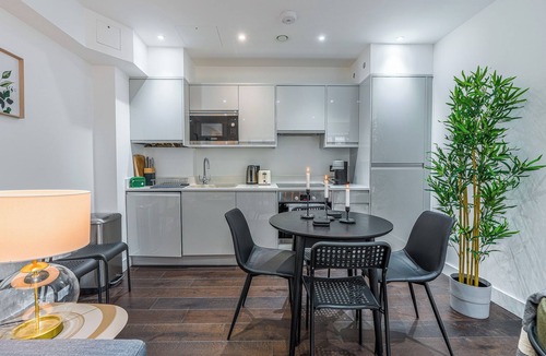Fulham Broadway Apartment | Welcome to Plotseeker’s Stylish Flat in West London – Near Earl's Court & Fulham