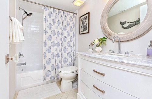 Casa del Mar Condo | Welcome to Sea Esta! Charming 2 Bed/2 Bath Oceanside Location with Water Views