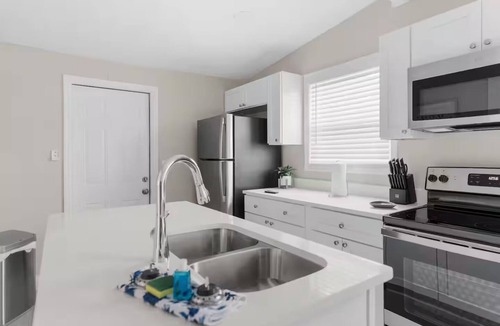 Spring Hill House | Welcome to Serene Sunshine Retreat Spring Hill, FL