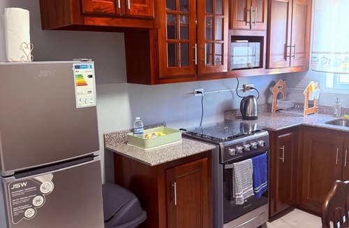 Discovery Bay Apartment | Welcome to Spring Dash,2BR POOL&BEACH ACCESS+VIEW,FREE PARKING,BAR&Grill, &AC