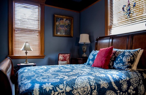 Sutton Bed & Breakfast | Welcome to the historic Elk River Hotel & Cafe! Located riverfront on the beautiful Elk River, and just 2 miles from I-79, you are moments away from all that the Sutton area has to offer. Guest in town to enjoy the gorgeous outdoor scenery and recrea