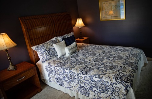 Sutton Bed & Breakfast | Welcome to the historic Elk River Hotel & Cafe! Located riverfront on the beautiful Elk River, and just 2 miles from I-79, you are moments away from all that the Sutton area has to offer. Guest in town to enjoy the gorgeous outdoor scenery and recrea