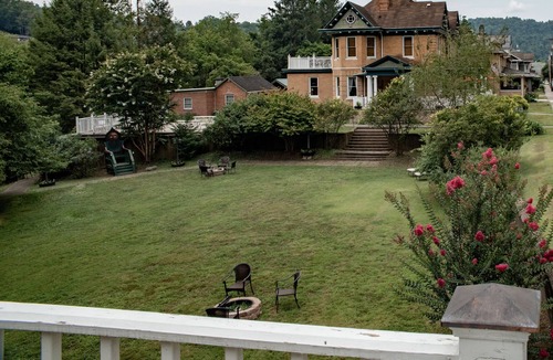 Sutton Bed & Breakfast | Welcome to the historic Elk River Hotel & Cafe! Located riverfront on the beautiful Elk River, and just 2 miles from I-79, you are moments away from all that the Sutton area has to offer. Guest in town to enjoy the gorgeous outdoor scenery and recrea