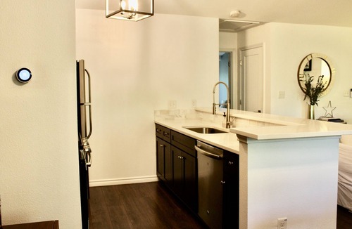 Arroyo Secco Condo | Welcome to your treehouse oasis in the city!